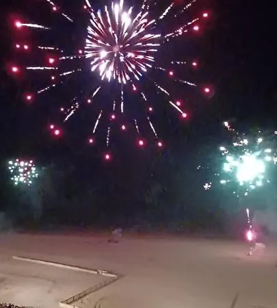 Zeedijk Aan De Pier *